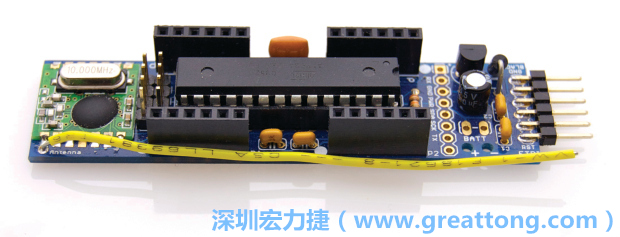 JeeLabs的尚?克勞德?威普樂（Jean-Claude Wippler）以RBBB為基礎(chǔ)設(shè)計出JeeNode，JeeNode使用不同的排針并加裝了SPI無線端口以提供無線傳輸使用。 使用EAGLE