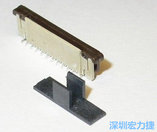 最后變更回塑膠蓋子 (cap)，但改為夾外側(cè)