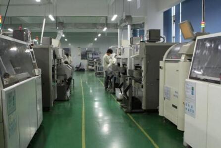 如何選擇合格的SMT加工廠家？