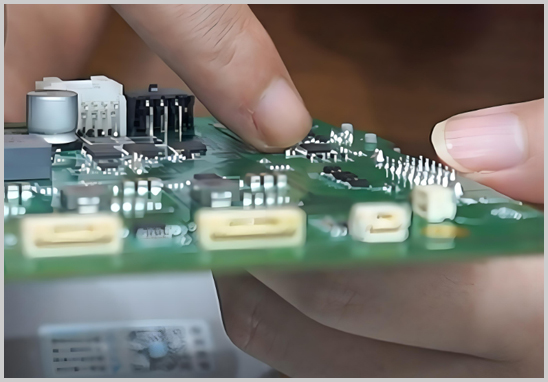 PCBA加工中焊點為什么會開裂？常見原因與實用解決方案